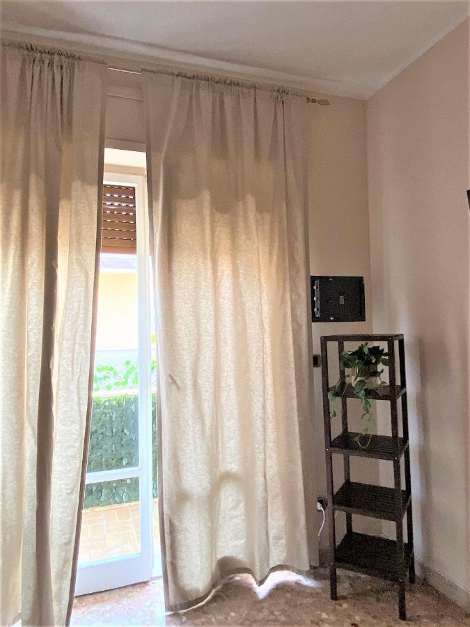 Casa Viola A 900 Mt Dalla Staz. Centrale Pescara Bagian luar foto