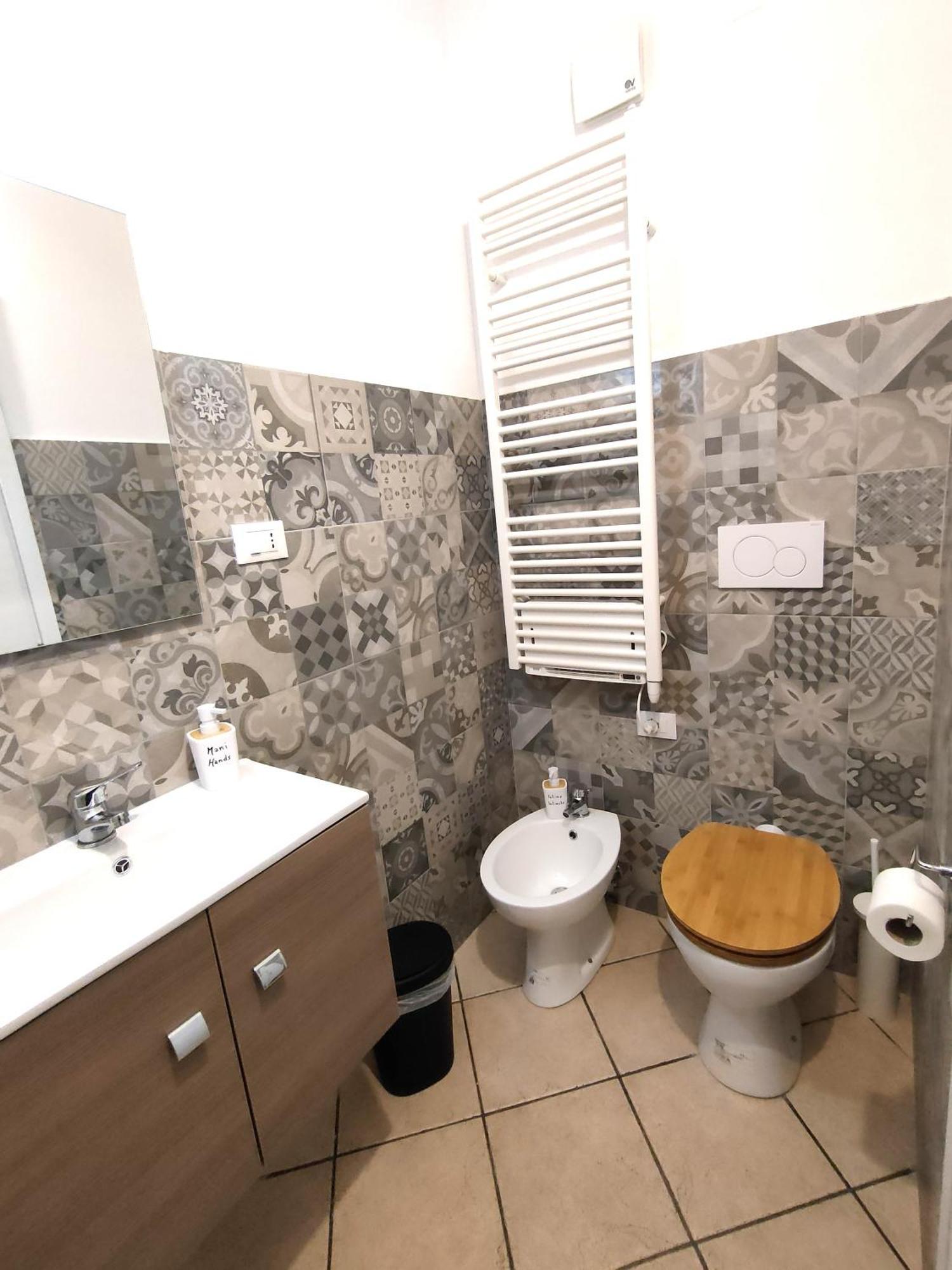 Casa Viola A 900 Mt Dalla Staz. Centrale Pescara Bagian luar foto